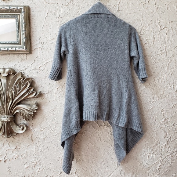 Short Sleeve Asymmetrical Knit Cardigan - Picture 2 of 2